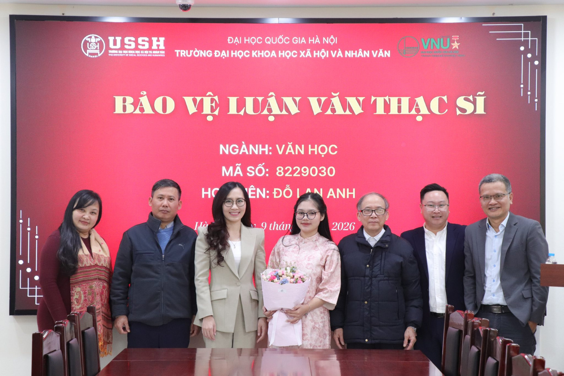 TỔNG KẾT BUỔI BẢO VỆ LUẬN VĂN THẠC SĨ CỦA HỌC VIÊN ĐỖ LAN ANH - BỘ MÔN LÝ LUẬN VĂN HỌC