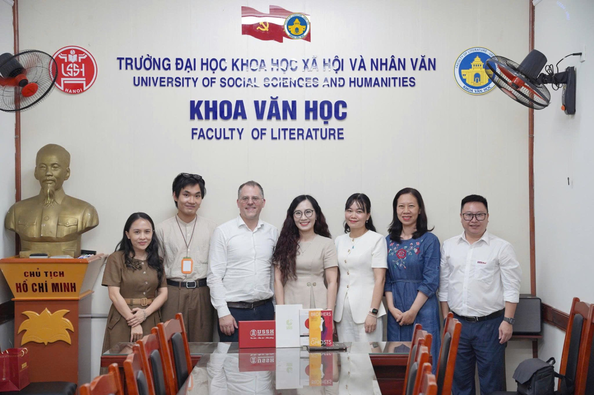 KHOA VĂN HỌC MỞ RỘNG HOẠT ĐỘNG HỢP TÁC VỚI VIỆN GOETHE HÀ NỘI