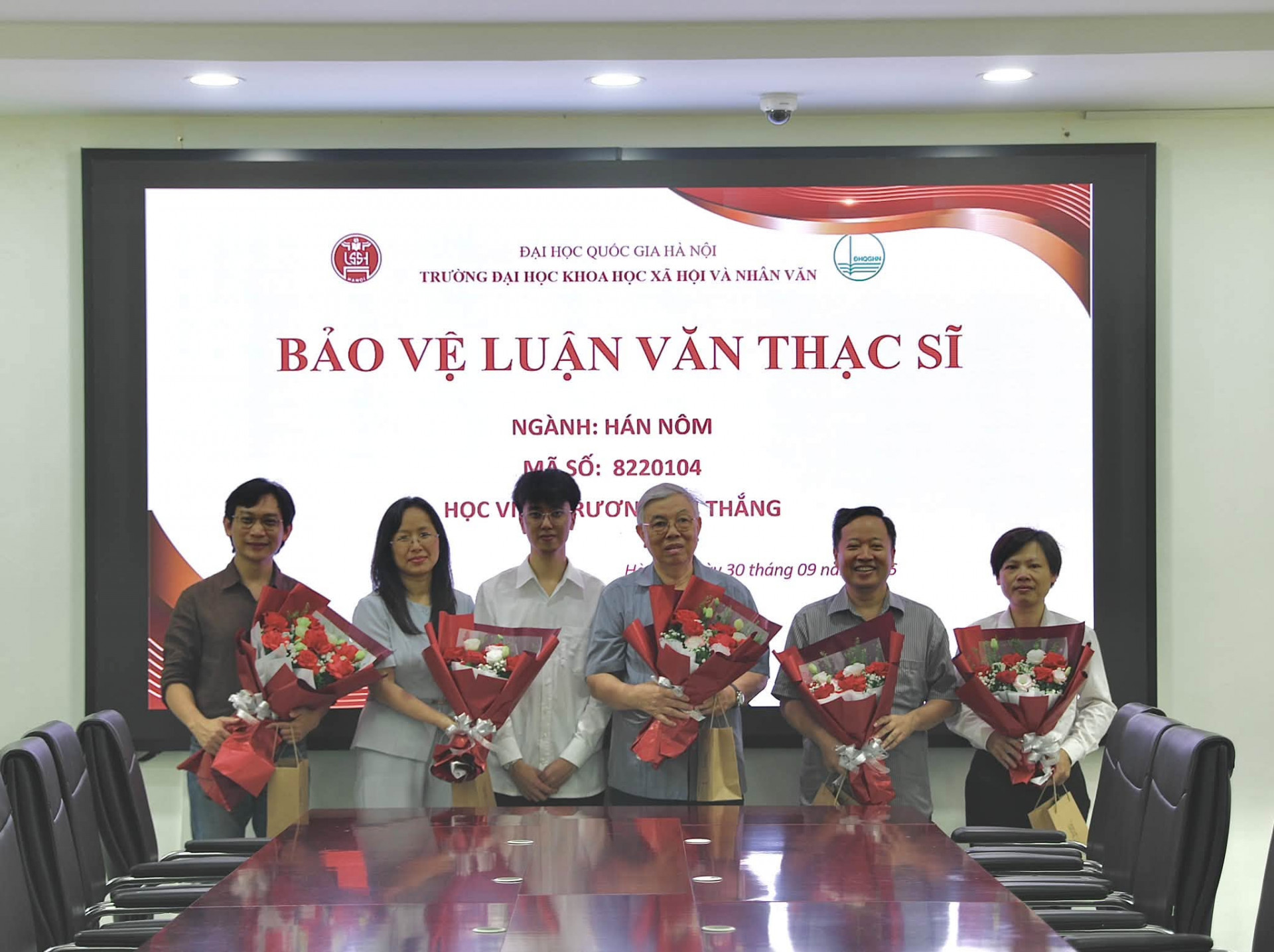 TỔNG KẾT BUỔI LỄ BẢO VỆ LUẬN VĂN THẠC SĨ CỦA HỌC VIÊN TRƯƠNG ĐẠI THẮNG - NGÀNH HÁN NÔM